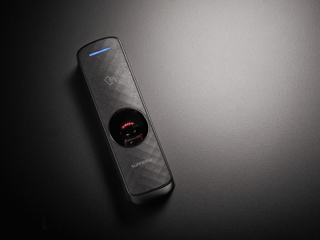 Suprema BioEntry P2