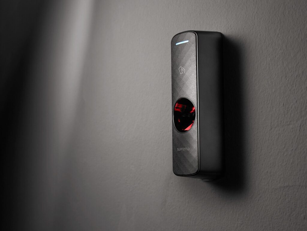 Suprema BioEntry P2